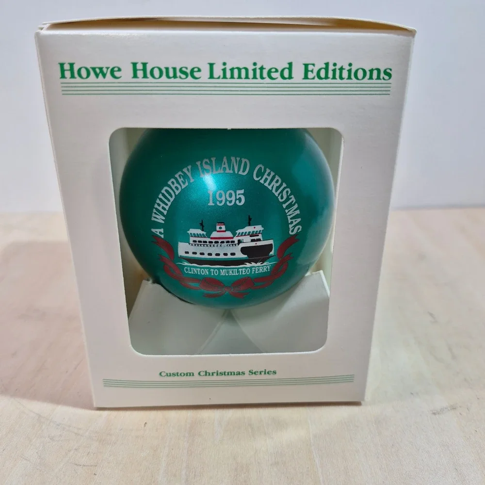 Howe House 1995 Whidbey Island Christmas‎ Ornament Clinton Mukilteo Ferry Teal